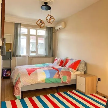 Apartament Spacious 2br Near Taksim Stambuł